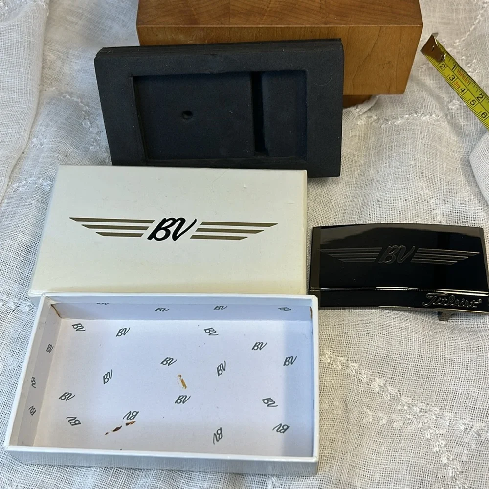 New in Box Titleist Bob Vokey belt buckle dark stainless steel